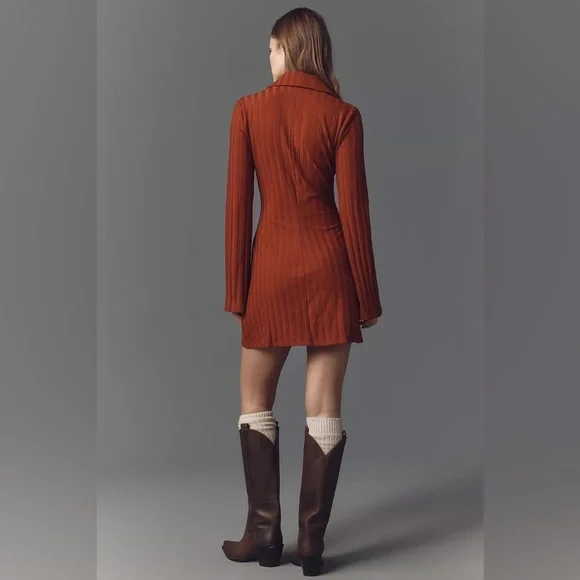 NWT! Reformation Benton Ribbed Button-Front Sweater Mini Dress 🟤 - Picture 2 of 9